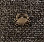 PIN - KRAB - CRAB - CRABE, Verzenden, Gebruikt, Dier of Natuur, Speldje of Pin