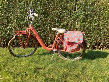 Batavus rosé fiets 22inch, Fietsen en Brommers, Ophalen, 22 inch, Gebruikt, Batavus