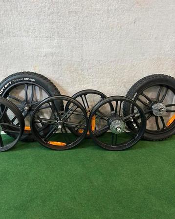 Nieuwe losse achterwielen V20 pro/S20/C80 enz beschikbaar voor biedingen