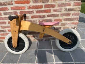 Wishbone beschikbaar voor biedingen