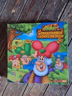 Gezelschapspel-Plop in het kabouterbos., Drie of vier spelers, Ophalen of Verzenden, Zo goed als nieuw, Studio 100