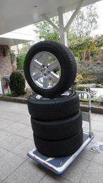 Winterbanden set 17” voor 4 x 4, Ophalen, Gebruikt