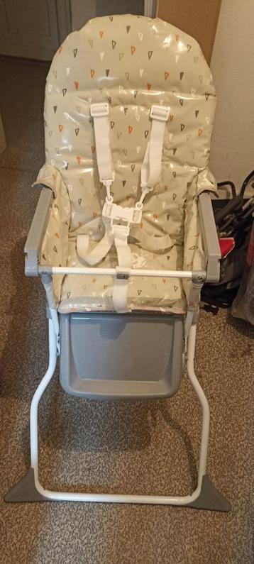 Siege haute enfant pliable beschikbaar voor biedingen