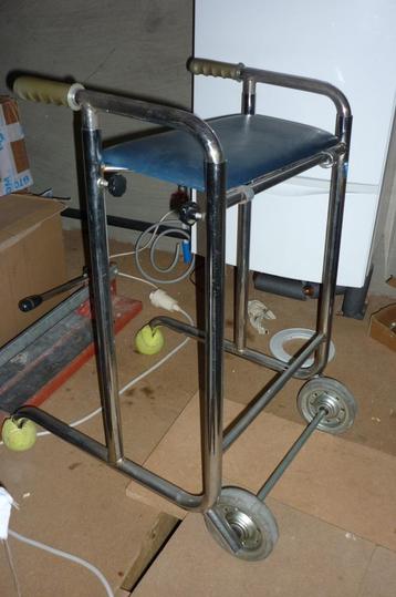 rollator loopkader beschikbaar voor biedingen