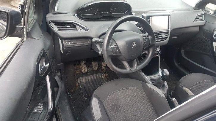COCKPIT Peugeot 208 I (CA / CC / CK / CL) (9825986180), Auto-onderdelen, Dashboard en Schakelaars, Peugeot, Gebruikt