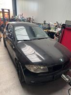 Bmw 118d zonder werkende sleutel en papieren, Auto's, Zwart, Grijs, Particulier, Te koop