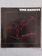 Time Bandits – Dancing On A String  1985 Synth-pop N-nMint, Comme neuf, 7 pouces, Pop, Enlèvement ou Envoi