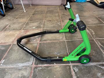 Kawasaki paddock bike stand beschikbaar voor biedingen