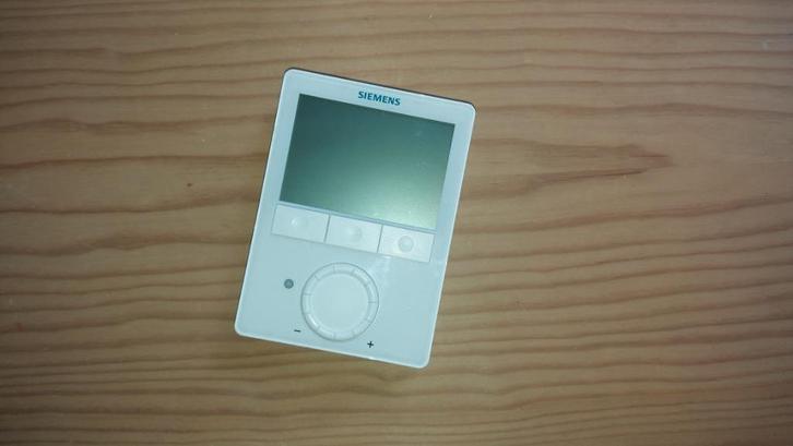 Siemens RDG100T ruimtethermostaat, Doe-het-zelf en Bouw, Thermostaten, Zo goed als nieuw, Ophalen of Verzenden