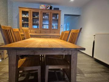 kast teakhout beschikbaar voor biedingen