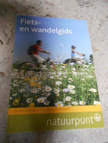 Reisgidsen,Fiets- en Wandelroutes / 5 voor 5 € beschikbaar voor biedingen