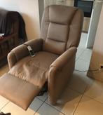 Elektrische fauteuil NIEUW !, Ophalen, Nieuw, Leer, 50 tot 75 cm