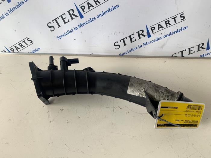 Aanzuigslang Lucht van een Mercedes B-Klasse, Auto-onderdelen, Motor en Toebehoren, Mercedes-Benz, Gebruikt, 3 maanden garantie