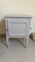 Nachtkastje, Ophalen, Gebruikt