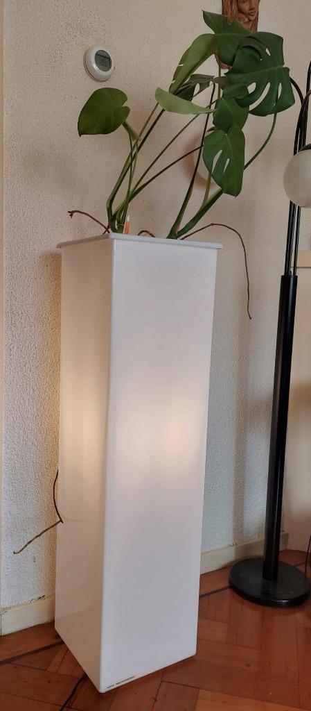 Verlichte plantenzuil Paul Jansen 107 cm hoog!, Huis en Inrichting, Woonaccessoires | Zuilen en Pilaren, Zo goed als nieuw, Ophalen of Verzenden