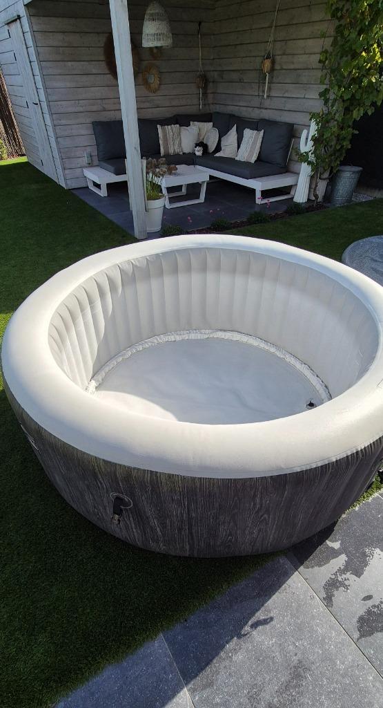 Intex whirlpool purespa, Tuin en Terras, Bubbelbaden en Hottubs, Gebruikt, Afdekzeil, Grondzeil, Filter, Pomp, Ophalen