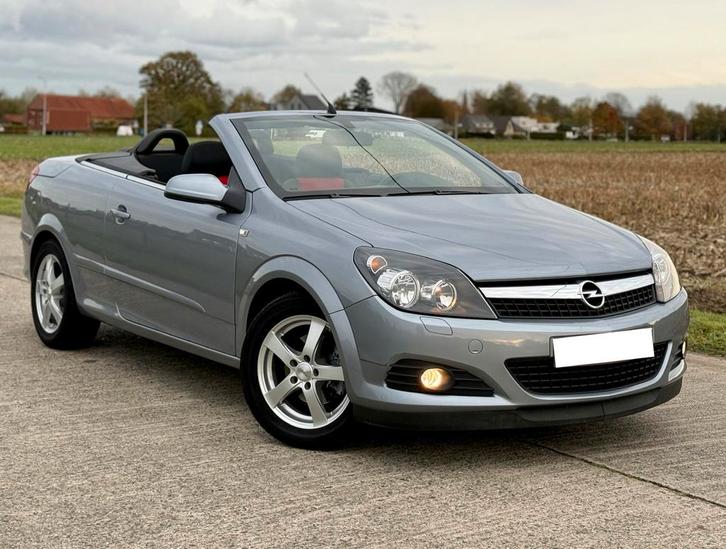 Opel Astra 1.6i Benzine TwinTop Sport Airco in Nieuwstaat, Auto's, Opel, Particulier, Astra, ABS, Airbags, Airconditioning, Boordcomputer
