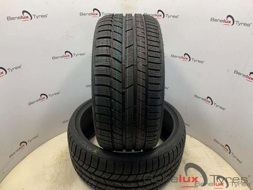 winter NIEUW 255/30R20 92W Toyo 255/30 R20 255/30/20 2553020, Auto-onderdelen, Banden en Velgen, Band(en), Winterbanden, 20 inch