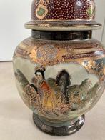 Chinese vaas, Ophalen