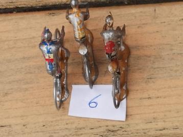 miniatuur coureurkes 3 stuks beschikbaar voor biedingen