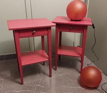 set van 2 nachtkastjes  (met of zonder lampen) beschikbaar voor biedingen