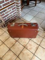 Oude koffer in goede staat, Handtassen en Accessoires, Koffers, Ophalen, Gebruikt, Overige materialen