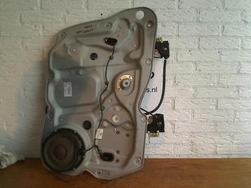 Mécanique vitre 4portes avant gauche d'un Volkswagen Caddy, Enlèvement ou Envoi, 3 mois de garantie, Utilisé, Volkswagen