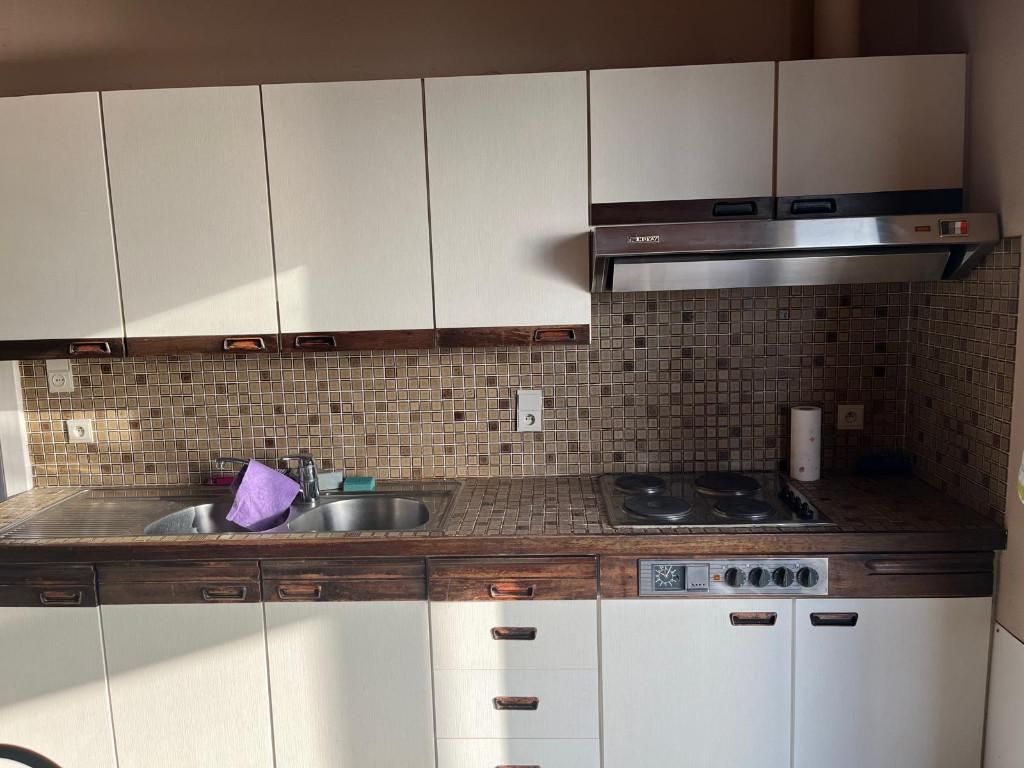 Uitgeruste keuken (200€), Huis en Inrichting, Ophalen, Wit, Enkelwandige keuken, Zo goed als nieuw