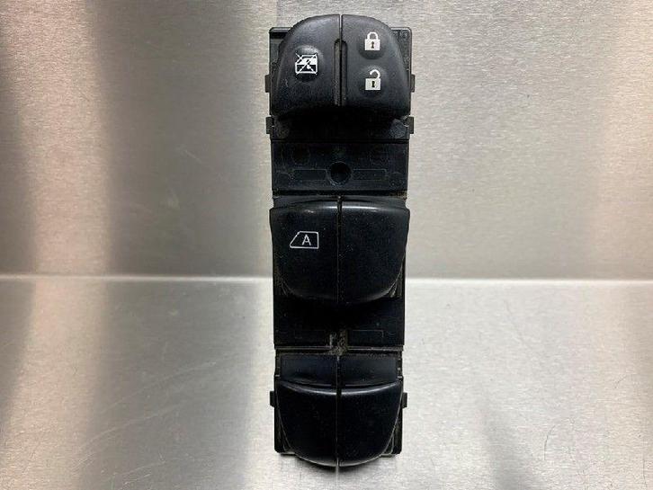 RAAMSCHAKELAAR Nissan Qashqai (J11) (01-2013/-), Auto-onderdelen, Overige Auto-onderdelen, Nissan, Gebruikt