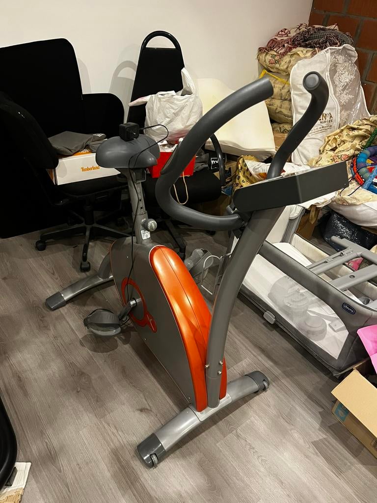 Vélo d’appartement Domyos FC 600, Enlèvement, Comme neuf