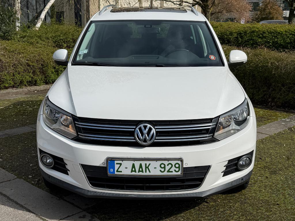 VW Tiguan 2.0tdi Automaat 4Motion, Auto's, Automaat, Euro 5, 4 cilinders, Wit
