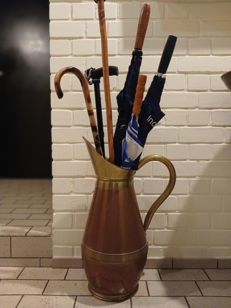 Superbe cruche en cuivre et en laiton, Enlèvement, Cuivre