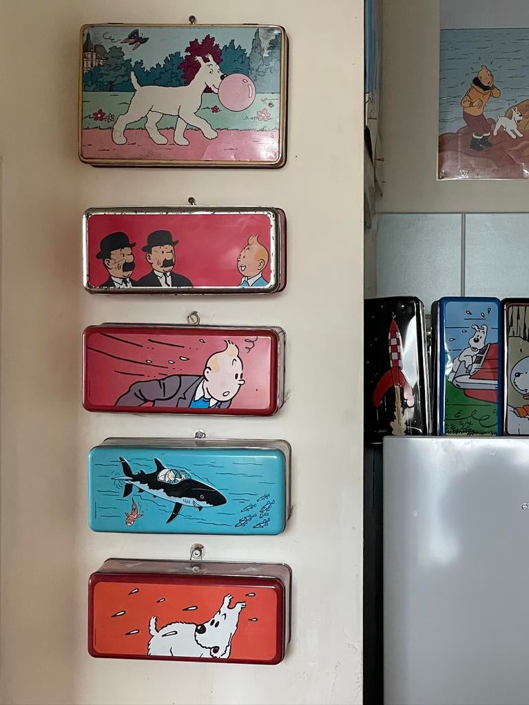 Kuifje - 29 blikken dozen en 2 posters, Enlèvement, Utilisé