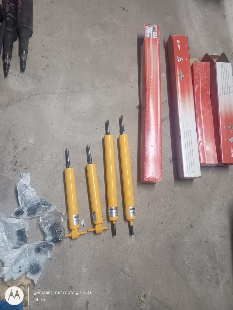 Amortisseurs réglables Koni jaunes Alfa 75, Autos : Pièces & Accessoires, Enlèvement