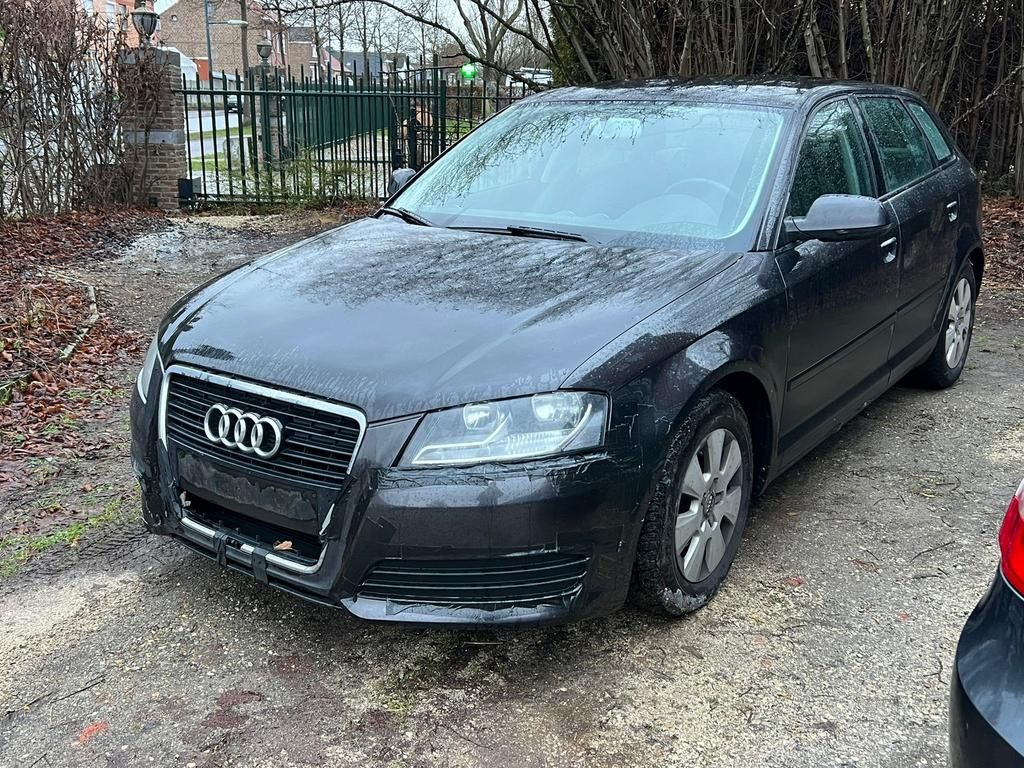 Audi A3 1.6 TDI Sportback Euro 5, Autos, Audi, Particulier, A3, ABS, Airbags, Air conditionné, Alarme, Bluetooth, Ordinateur de bord
