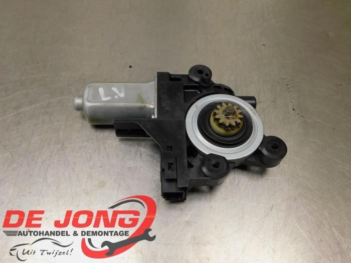 Moteur de vitre portière d'un Volvo V70, -, 3 mois de garantie, -, -