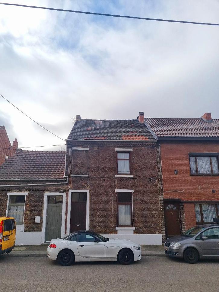 Petite Maison a chatelineau a louer, Immo, Huizen te huur, Charleroi, Tussenwoning, Direct bij eigenaar