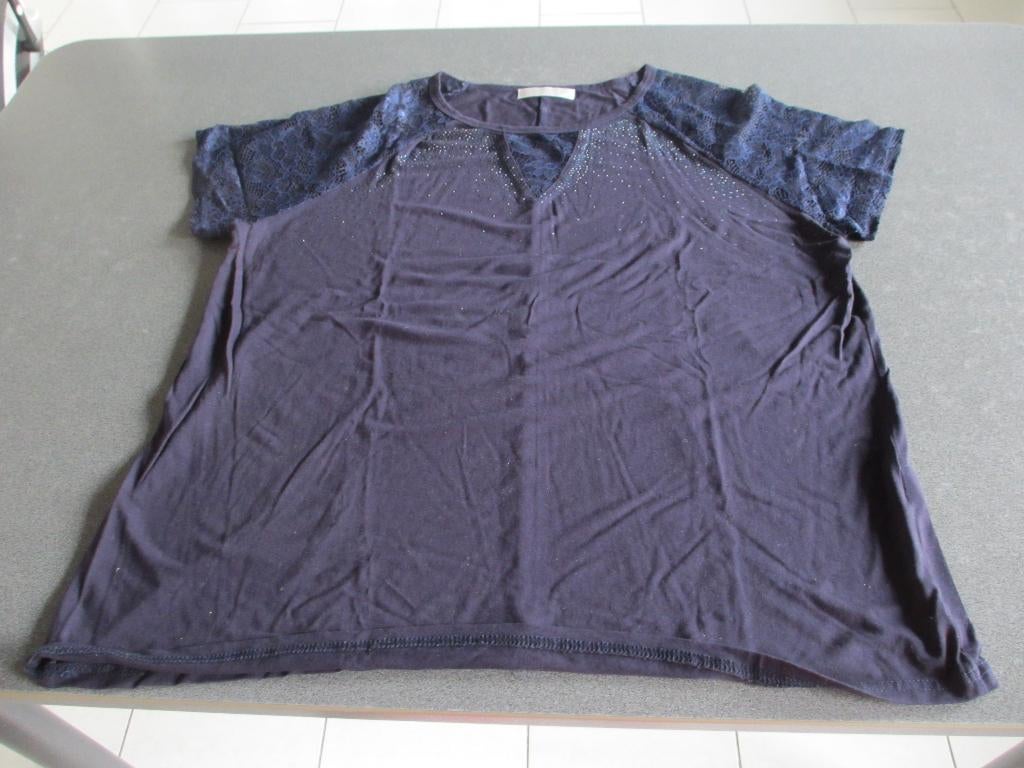 donker blauw dames t'shirt, Kleding | Dames, T-shirts, Blauw, Foresta bella, Zo goed als nieuw, Zonder mouw