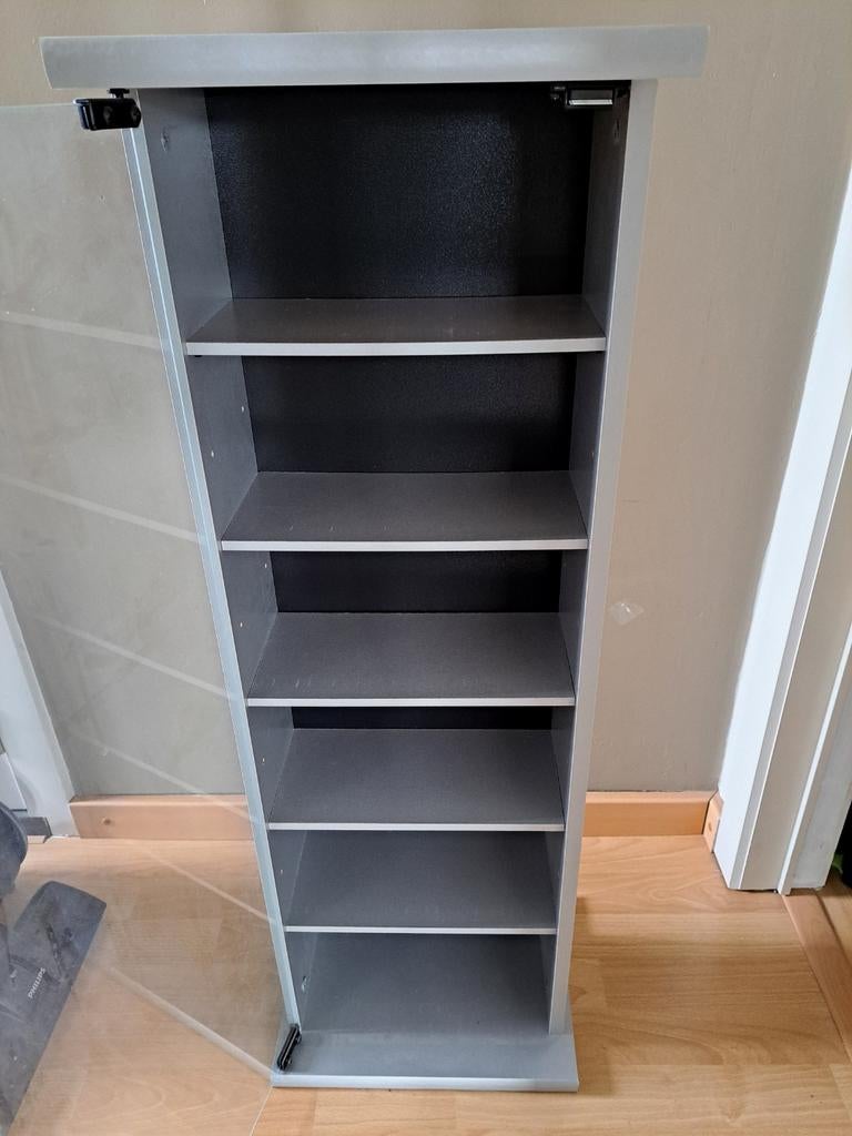 Porte-cd en bois (couleur grise) pour 125 cd, Comme neuf, Enlèvement, 75 à 150 disques, Bois