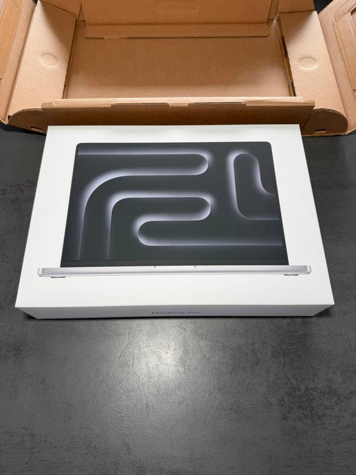 Apple MacBook Pro (M4 Max, 2024), Informatique & Logiciels, Ordinateurs portables Windows, 16 pouces, SSD, Enlèvement