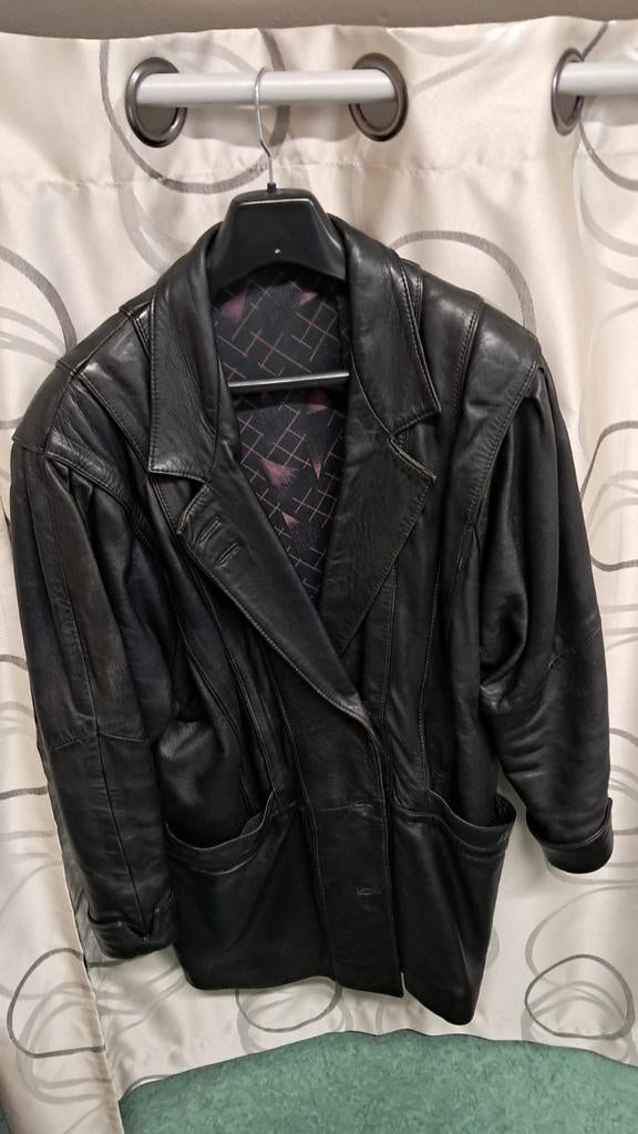 Veste cuir noir taille 44l46 dame, Kleding | Dames, Jasjes, Kostuums en Pakken, Ophalen, Sans marque, Zwart, Maat 42/44 (L)