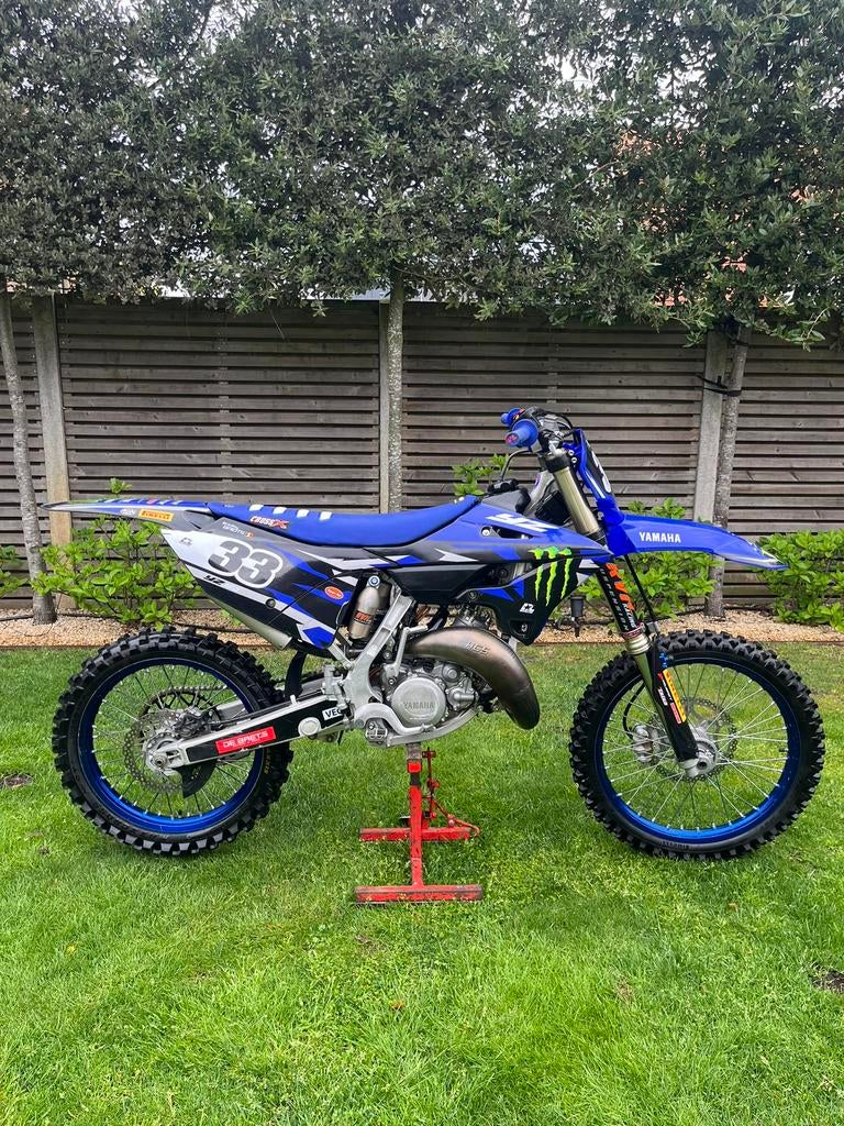 Yamaha YZ 125, Enlèvement, Yamaha