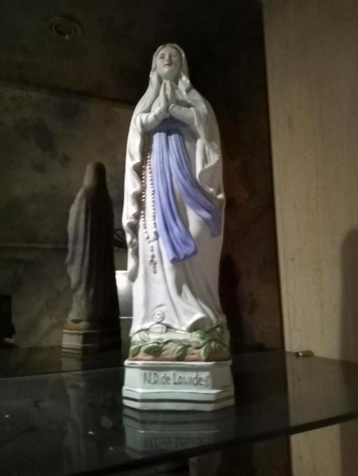 Antiek porseleinen Mariabeeld ND. de Lourdes, Antiquités & Art, Antiquités | Objets religieux, Enlèvement