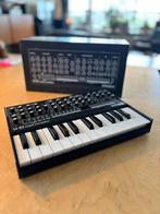 Roland Boutique SE-02 + K-25m clavier, Musique & Instruments, Synthétiseurs, Autres nombres, Roland, Comme neuf, Enlèvement