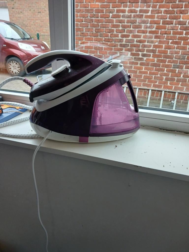 Stoom strijkijzer, Elektronische apparatuur, Strijkijzers en Strijkplanken, Ophalen, Gebruikt, Strijkijzer met snoer