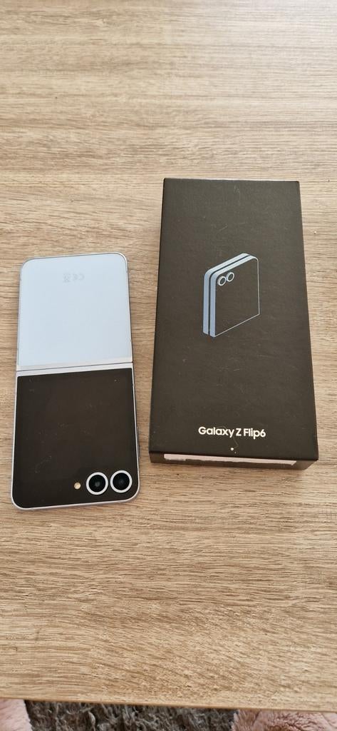 Te koop Galaxy Z Flip 6 zgan, lichtblauw, Telecommunicatie, Mobiele telefoons | Samsung, Ophalen, Galaxy Z Flip