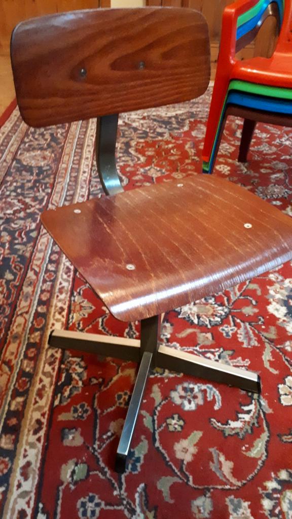 Vintage kinder- bureaustoel EroMes, Kinderen en Baby's, Kinderkamer | Tafels en Stoelen, Ophalen