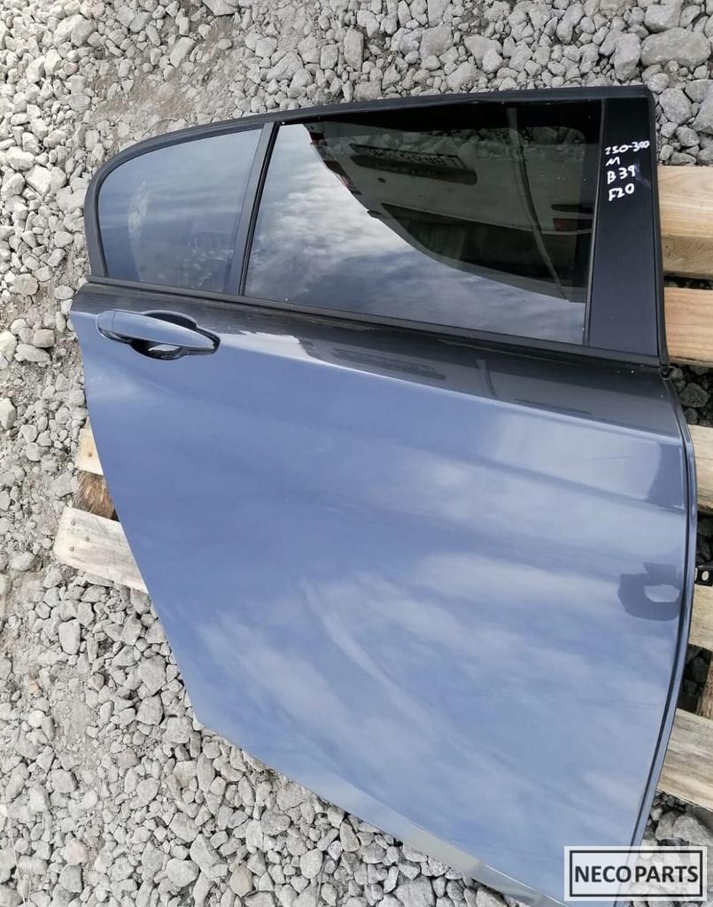 BMW 1 SERIE F20 F21 KLEUR B39 PORTIER DEUR ALLES LEVERBAAR, Auto-onderdelen, Carrosserie, Bumper, BMW, Gebruikt, Ophalen of Verzenden