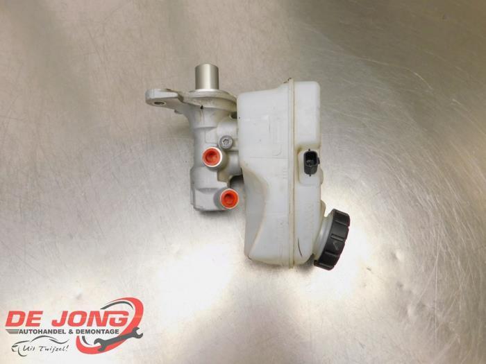 Cylindre de frein principal d'un Renault Clio, Autos : Pièces & Accessoires, Freins & Transmission, Renault, Utilisé, 3 mois de garantie