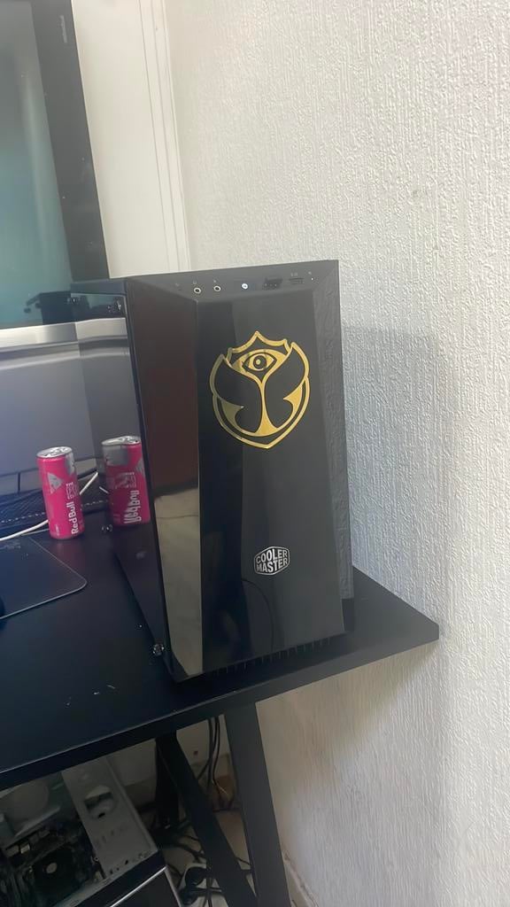 Beginer gaming pc, Ophalen of Verzenden, Zo goed als nieuw, Gaming, HDD